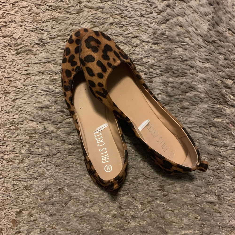 Ballet flats